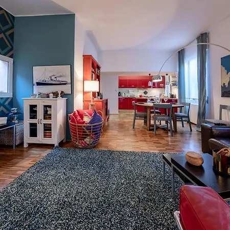 H11 Country Lux - - Garden *