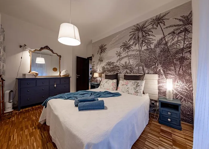 H11 Country Lux - - Garden